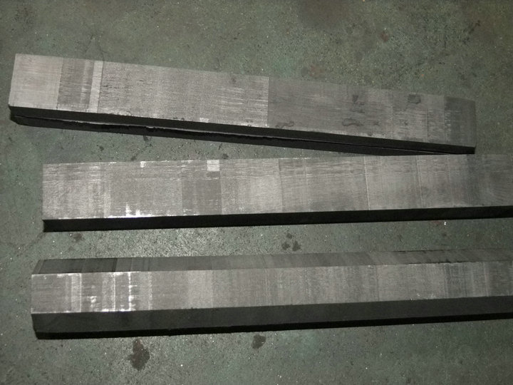 泰州晨虹数控双弓砂线切割机切割的石墨模具